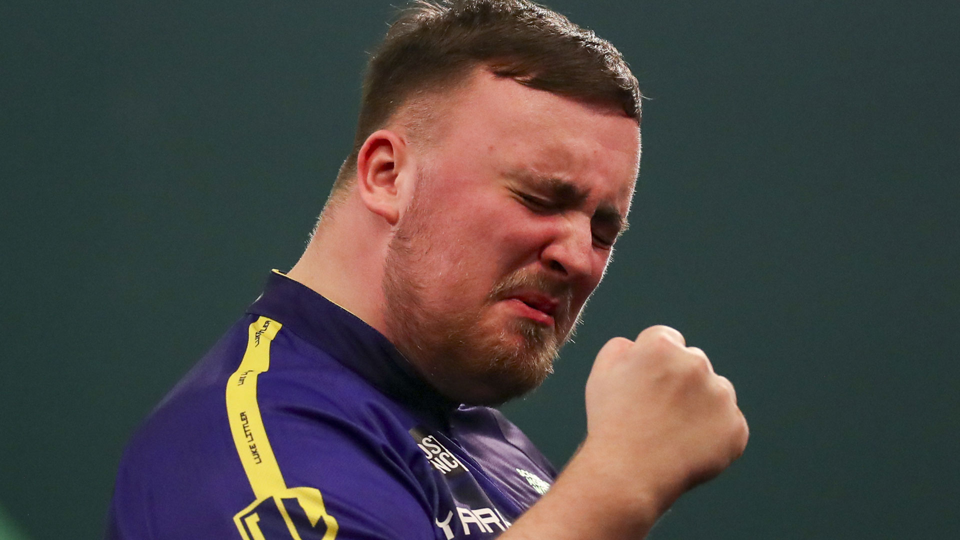 Luke Littler hits Big Fish as he batters Stephen Bunting to set up mouthwatering World Championship final vs Van Gerwen