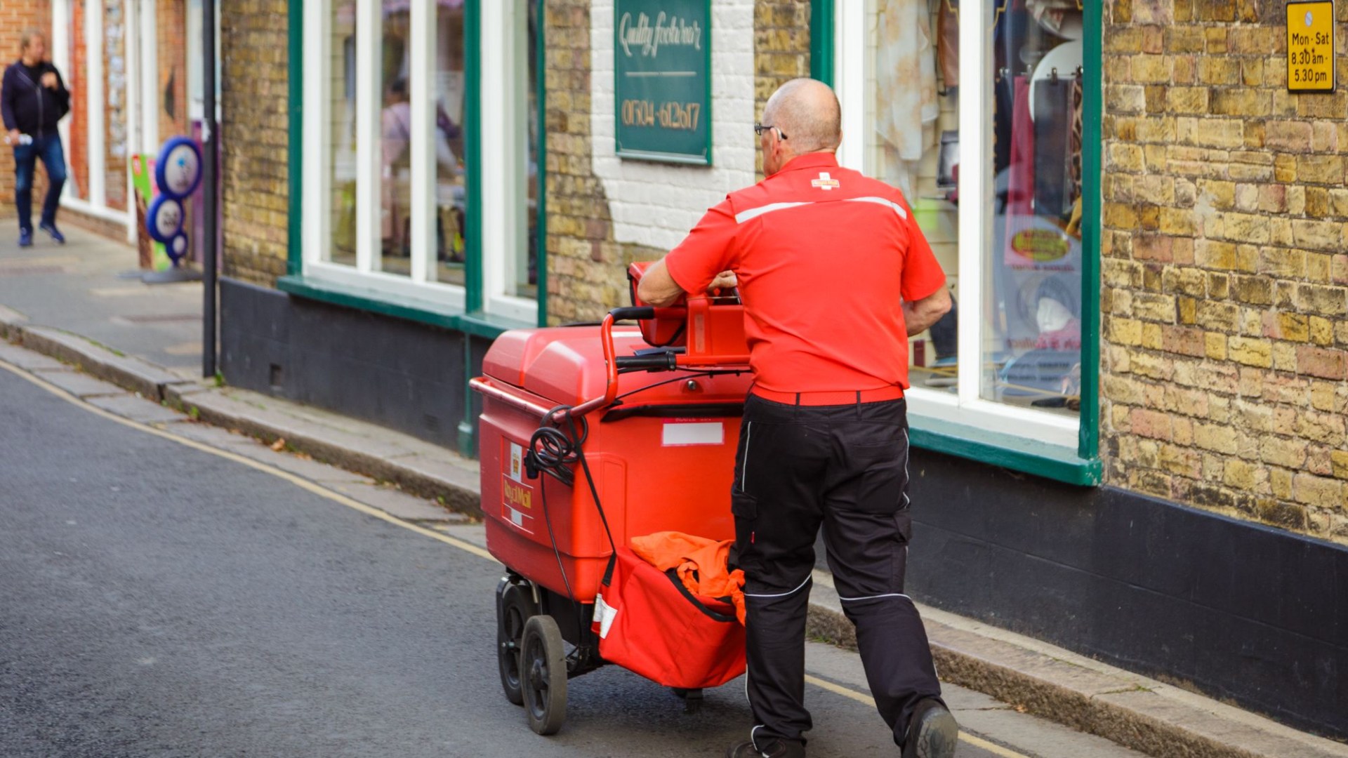 Royal Mail issues major delivery delay warning in 30 areas - is your postcode affected by 'significant disruption'?