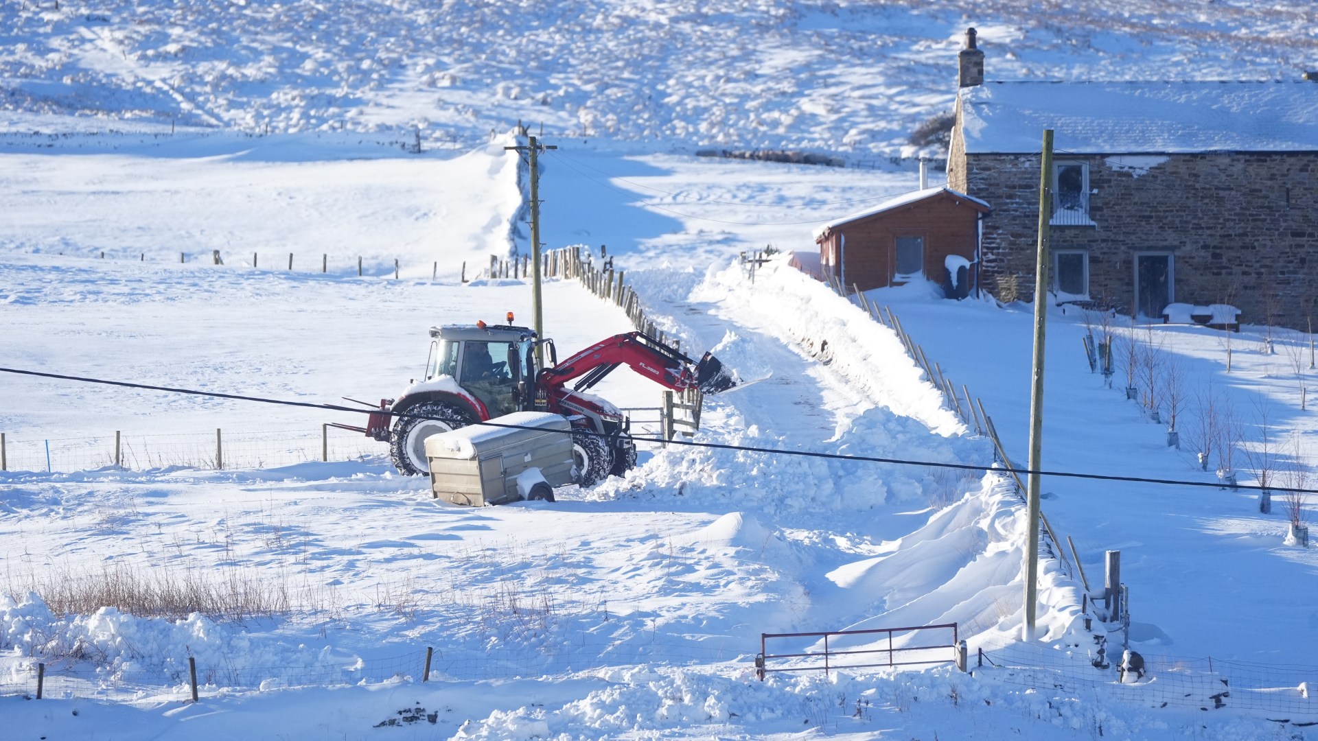 UK weather: Snow warning for South East hits as mercury plunges to -16C - and clear up begins after 'severe' flooding