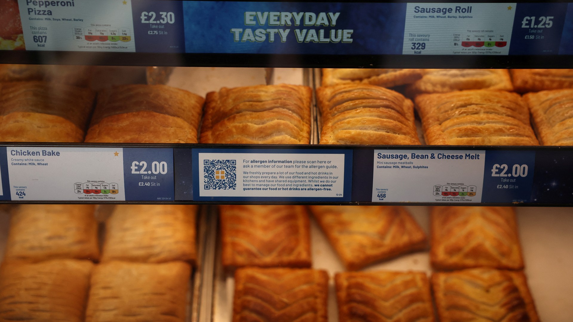 Brand new Greggs opens at busy Scots shopping centre