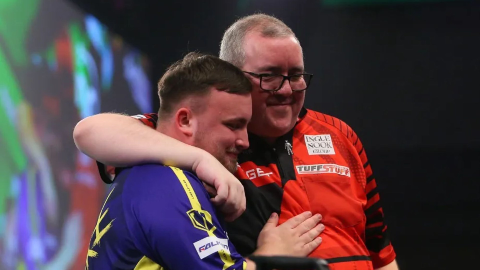 'I won't slag folks off.. but it was weird' - Ex-world champ takes aim at Luke Littler and Stephen Bunting for behaviour