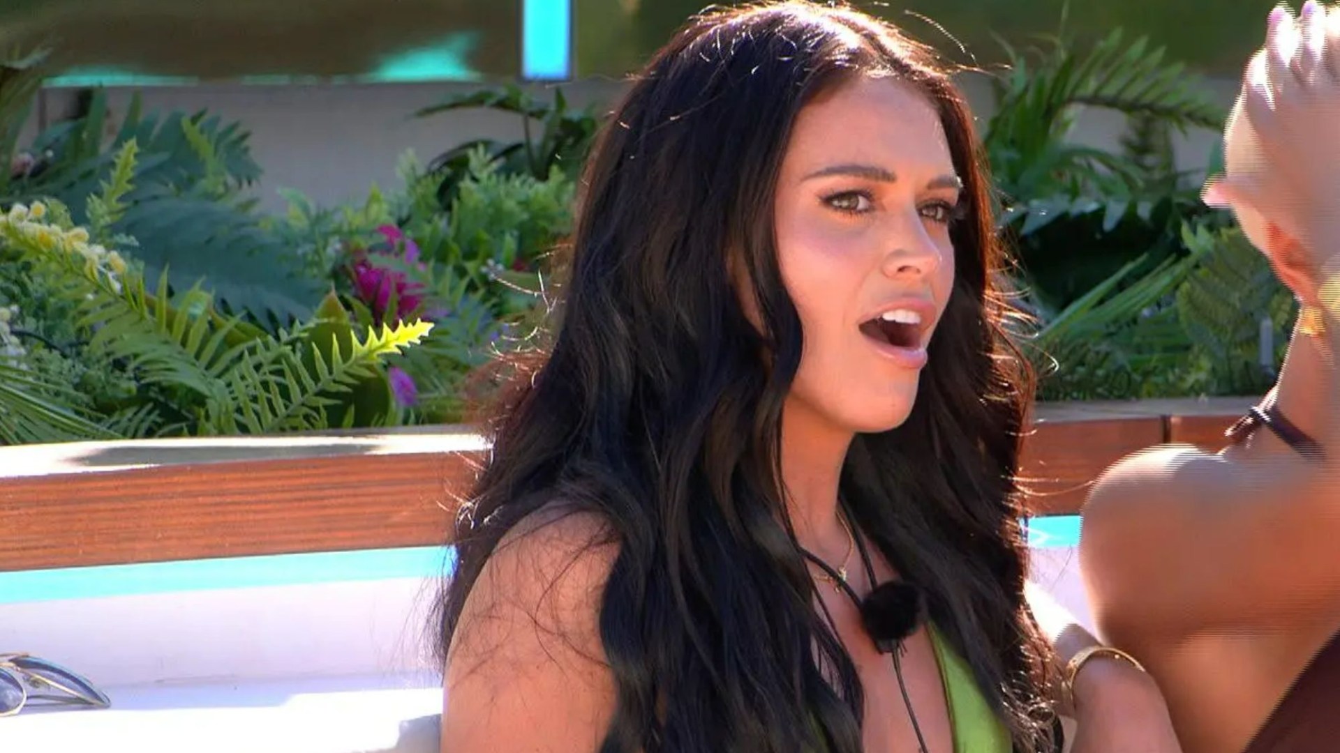 Love Island fans slam Ronnie as Olivia reveals their secret connection before All Stars