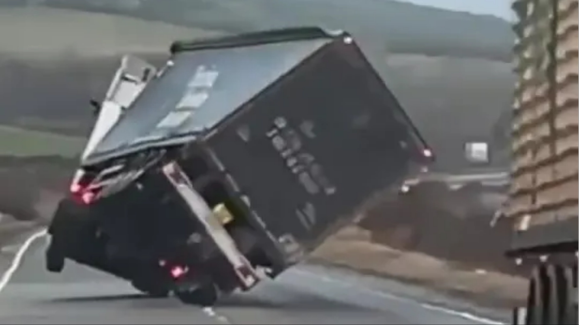 Dramatic moment lorry overturns on A1 in 100mph winds as Storm Eowyn batters Scotland