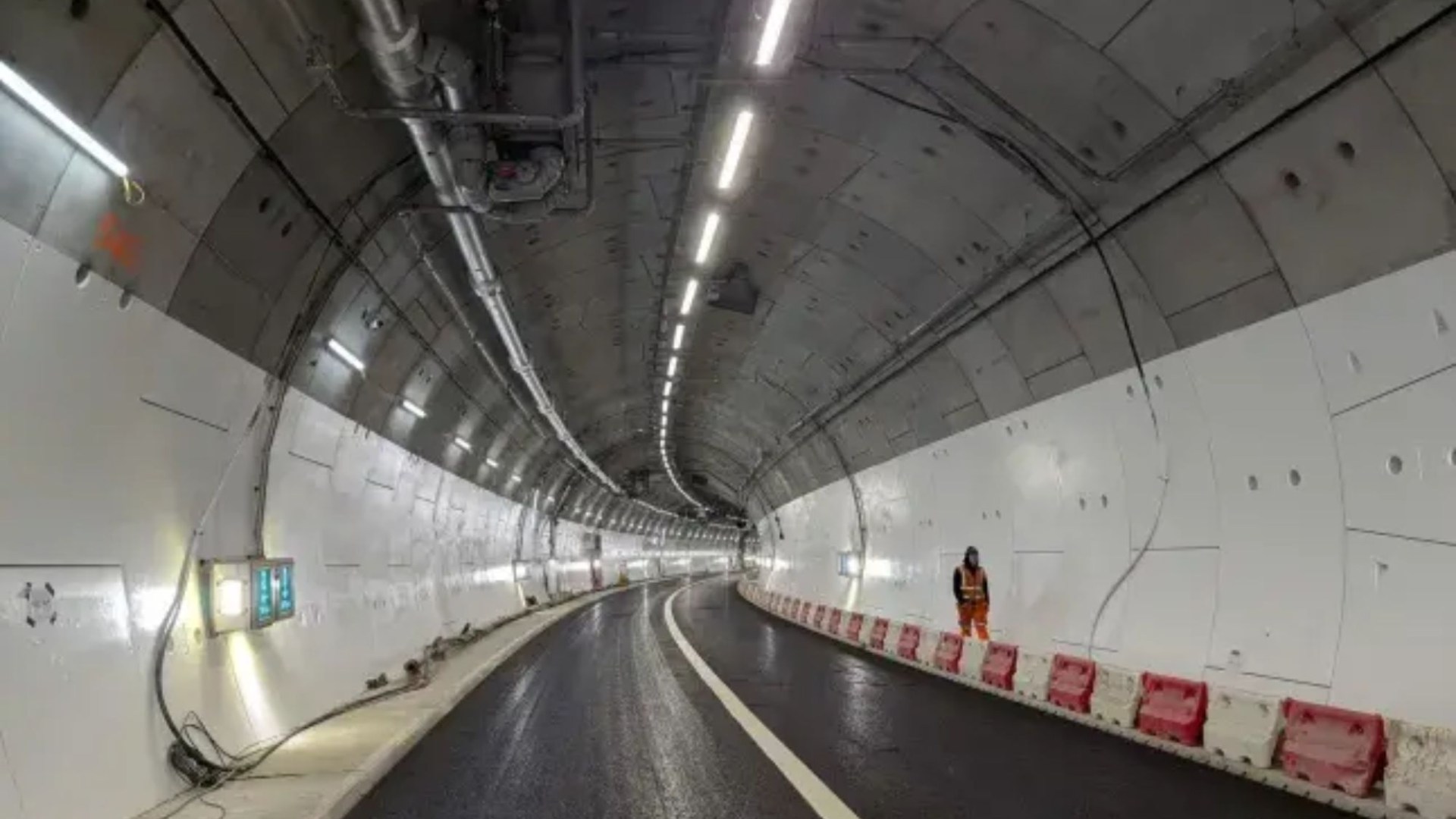 Exact date Britain’s 'groundbreaking' new tunnel will open - charging drivers £4 every day to use crucial route