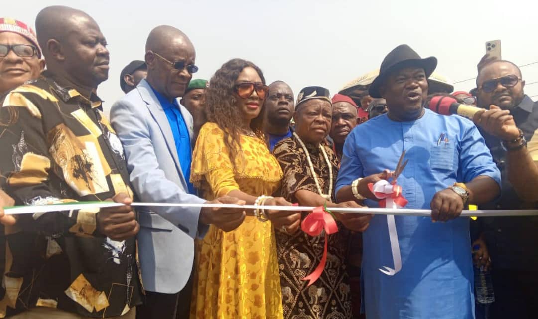 Federal Gov't Flags Off 23km Ikom Etomi-Agbokim Road In Cross River