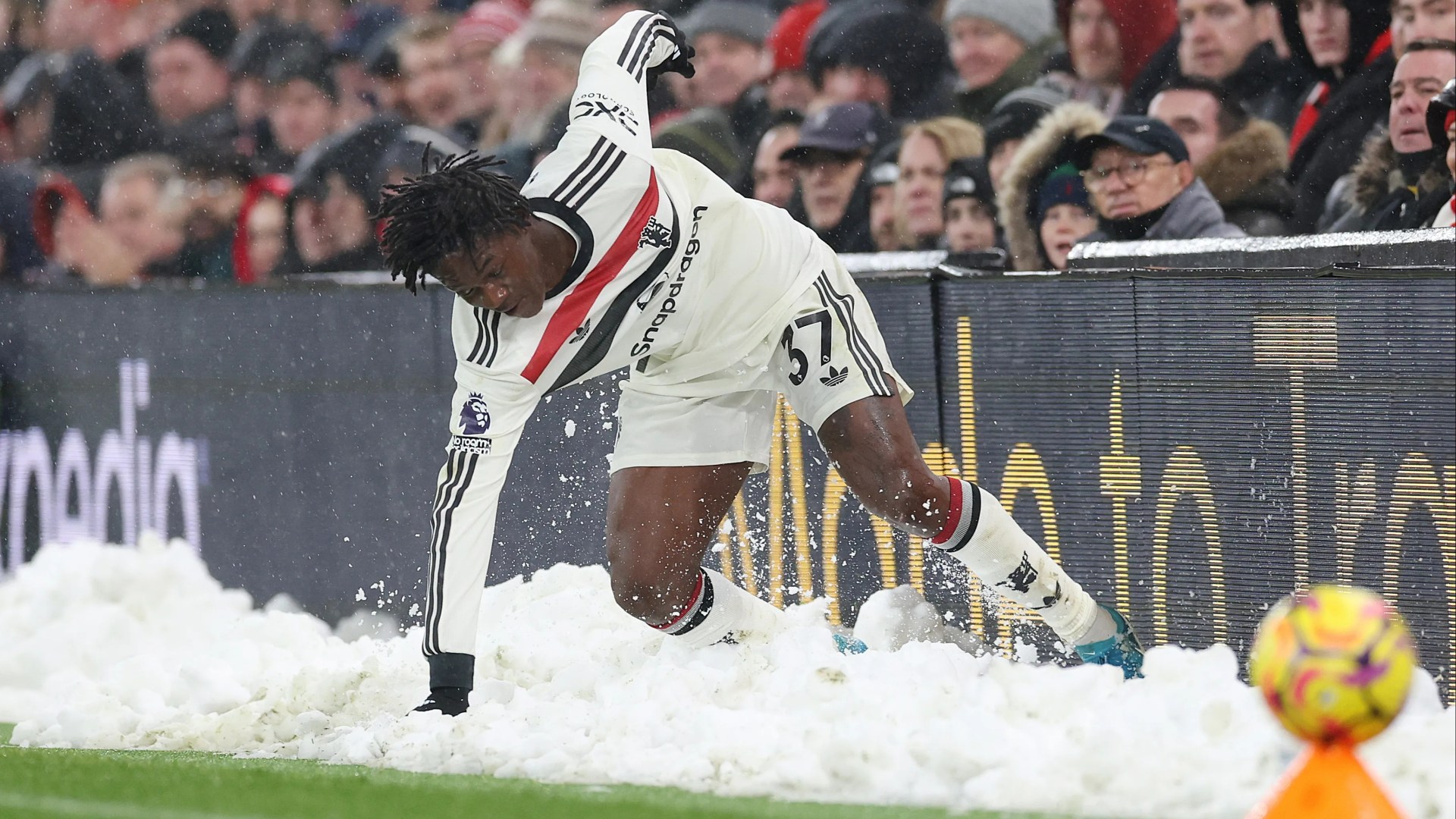 Liverpool vs Man Utd LIVE SCORE: Premier League clash on NOW despite extreme weather conditions - latest updates