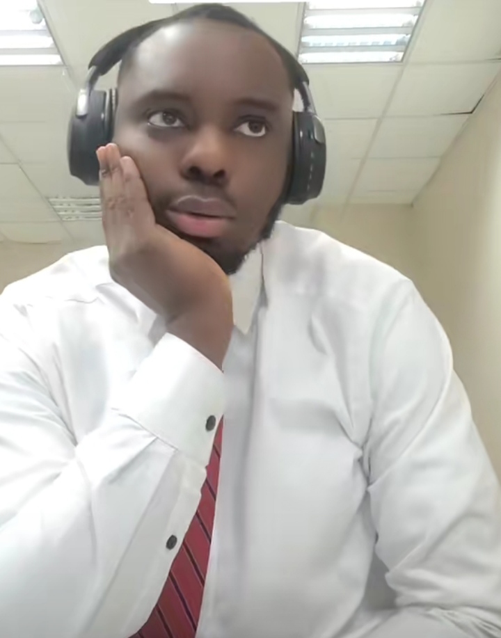 Man laments as he ends up a banker after spending 5 years in medical school