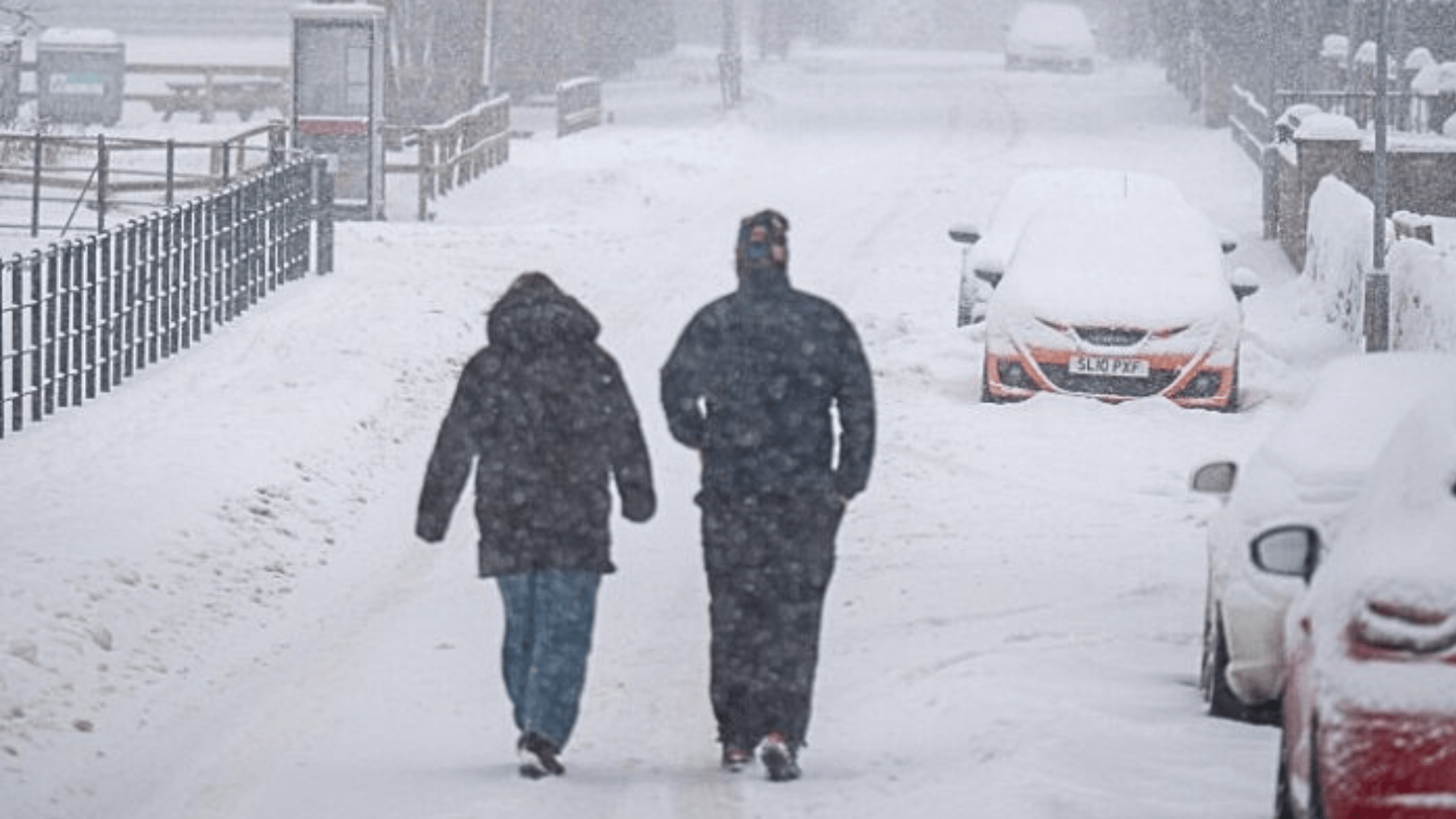 Scotland blasted by THUNDERSNOW with more freezing conditions tonight as Met Office weather map reveals worst hit areas