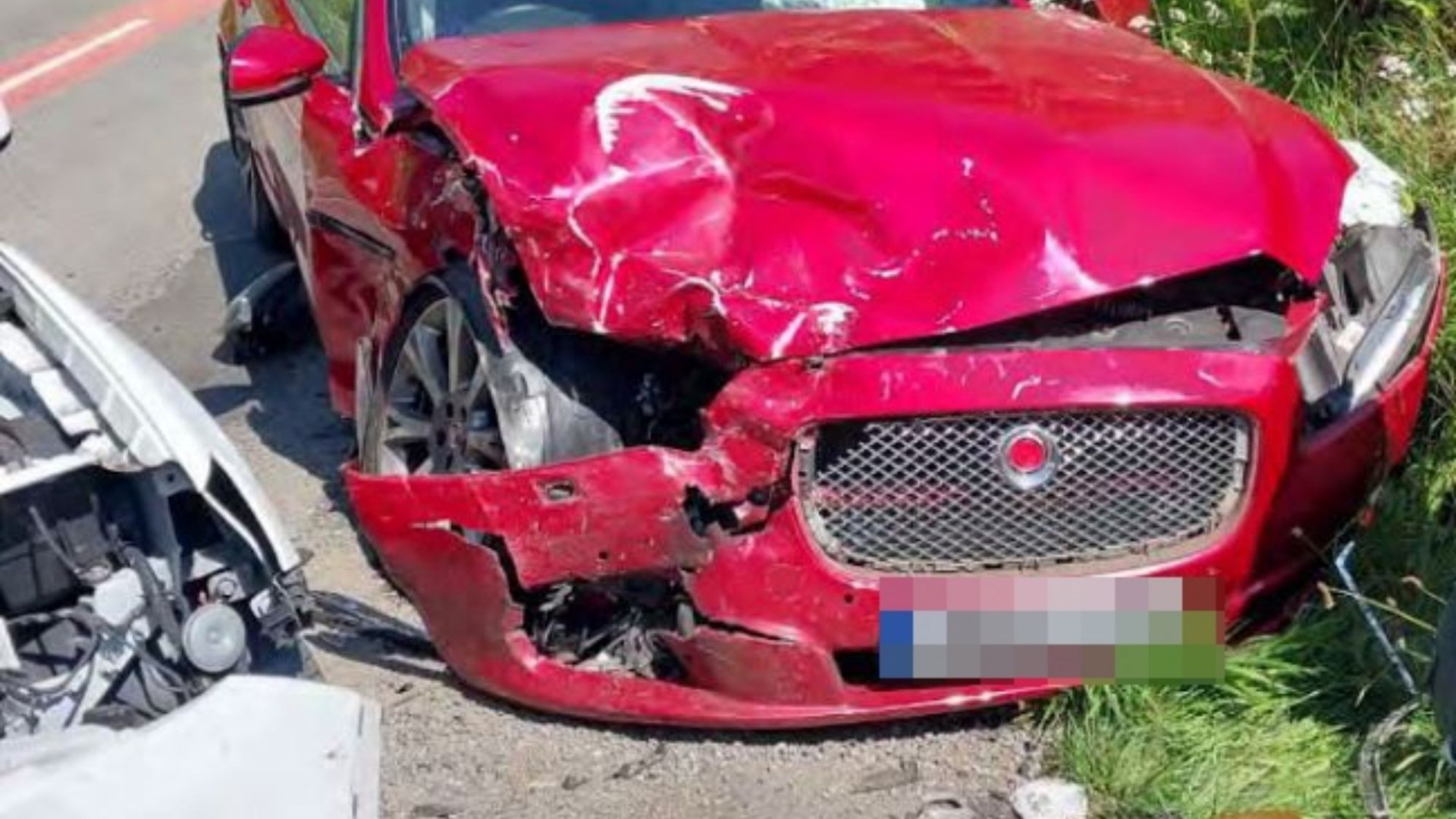 Shocking moment newly qualified driver, 17, smashes head first into Jaguar while 'showing off' to female passenger