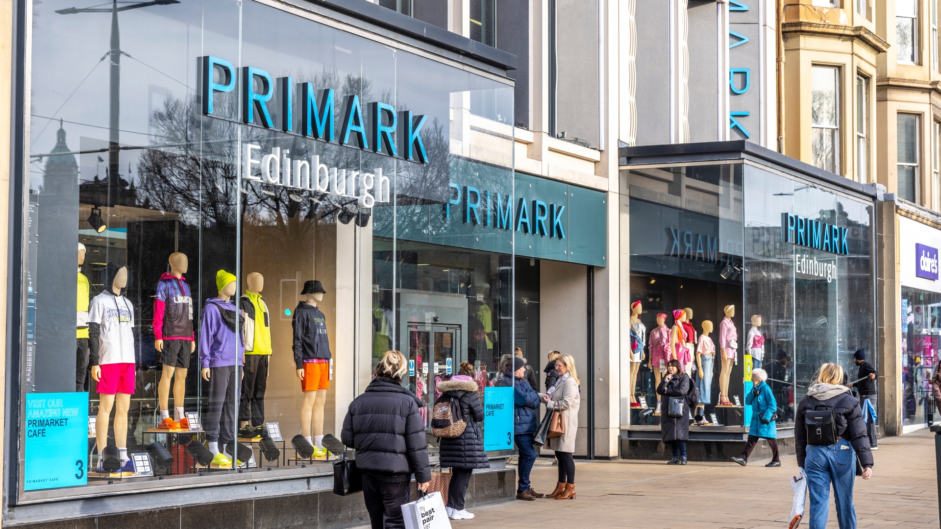 ‘OMG the little one’s so cute’ cry shoppers as they spot Primark's bargain dupe of £80 bag